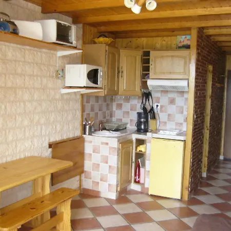 Apartment Au Pied Des Pistes Avec Balcon, - Fr-1-689-51